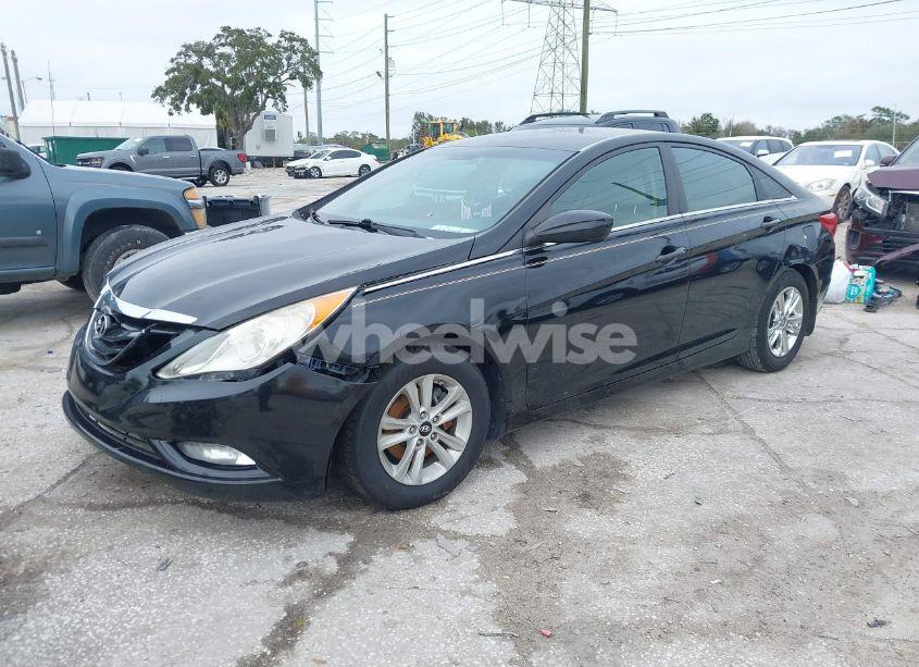 Photo 2 of 2013 Hyundai Sonata GLS (VIN 5NPEB4AC2DH726712)
