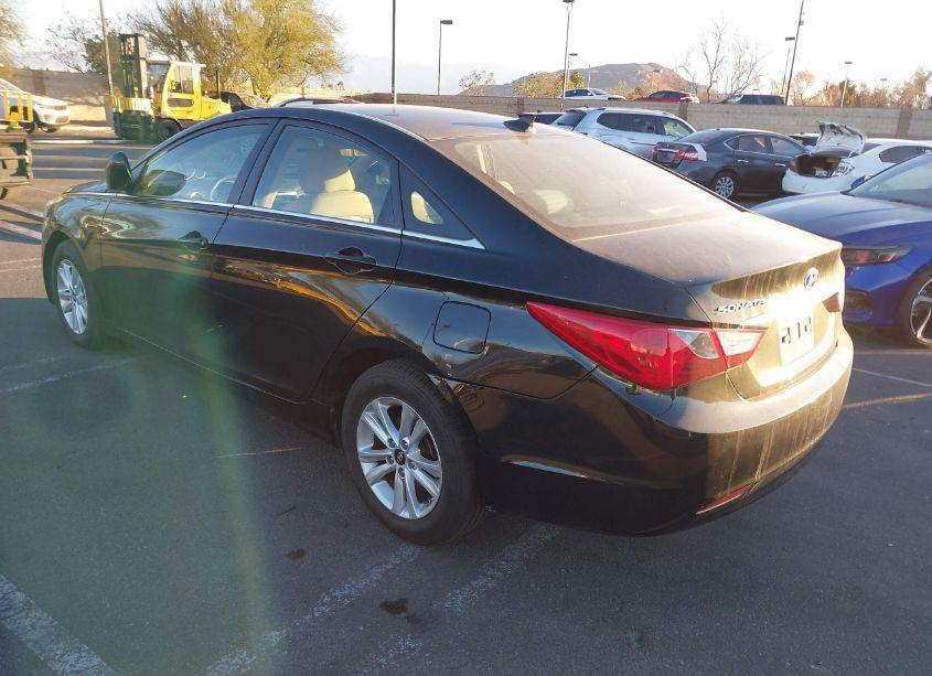 Photo 3 of 2013 Hyundai Sonata GLS (VIN 5NPEB4AC2DH736088)