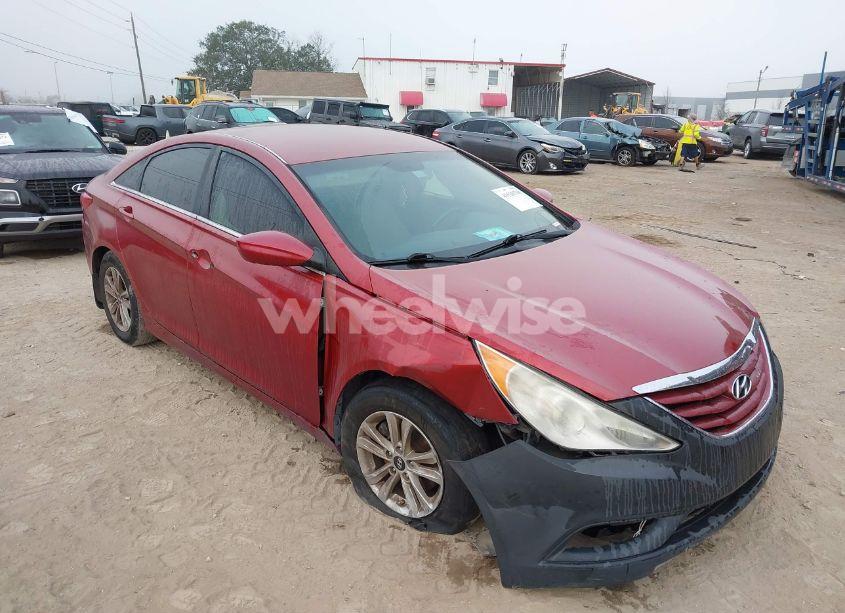 2013 Hyundai Sonata GLS (VIN 5NPEB4AC2DH738228) main photo