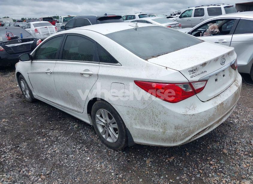 Photo 3 of 2013 Hyundai Sonata GLS (VIN 5NPEB4AC2DH739735)