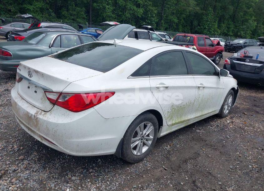 Photo 4 of 2013 Hyundai Sonata GLS (VIN 5NPEB4AC2DH739735)