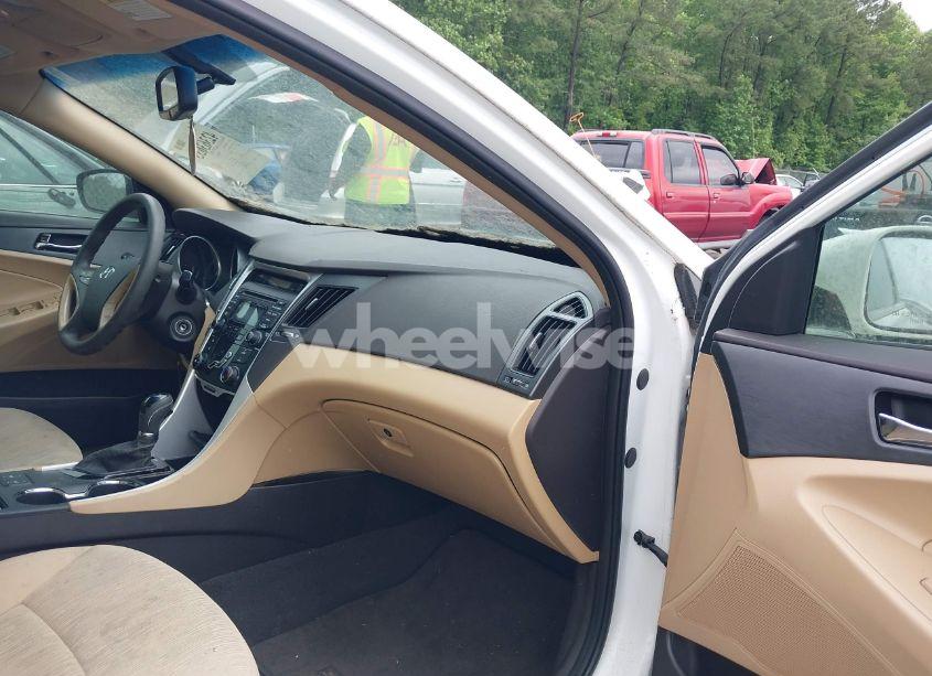 Photo 5 of 2013 Hyundai Sonata GLS (VIN 5NPEB4AC2DH739735)