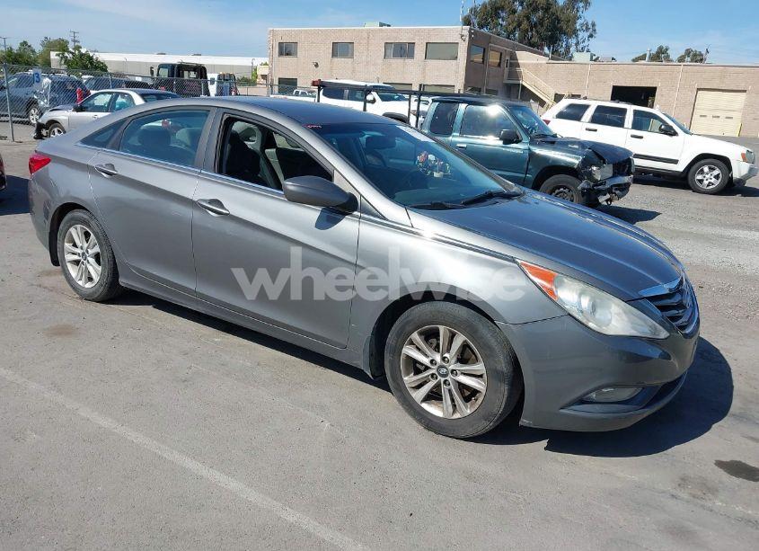 2013 Hyundai Sonata GLS (VIN 5NPEB4AC2DH742747) main photo
