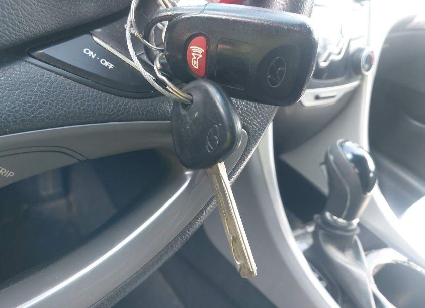 Photo 11 of 2013 Hyundai Sonata GLS (VIN 5NPEB4AC2DH743462)