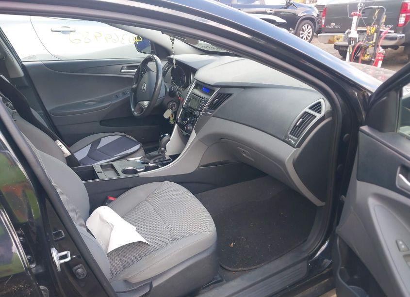 Photo 5 of 2013 Hyundai Sonata GLS (VIN 5NPEB4AC2DH743462)