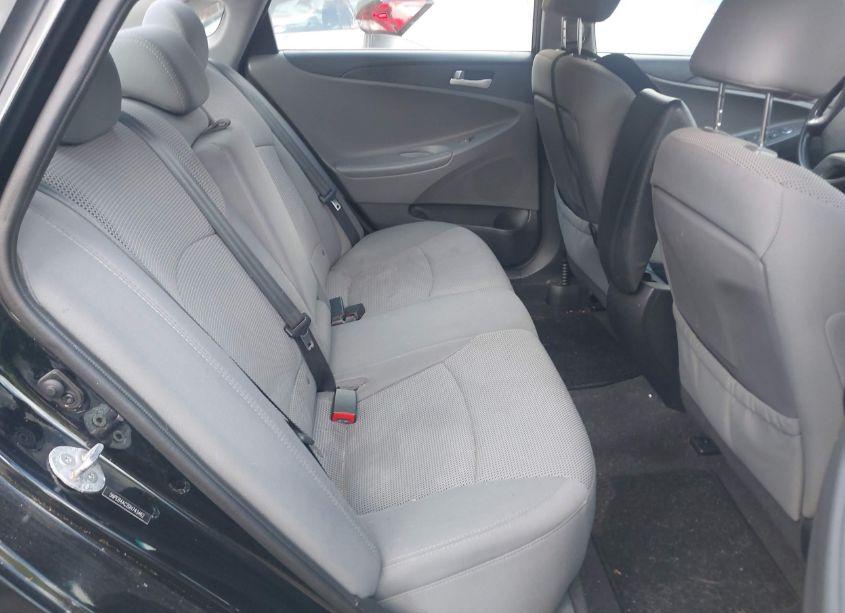 Photo 8 of 2013 Hyundai Sonata GLS (VIN 5NPEB4AC2DH743462)