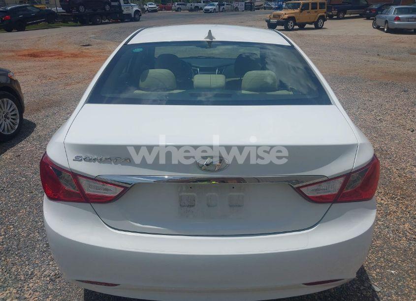 Photo 6 of 2013 Hyundai Sonata GLS (VIN 5NPEB4AC2DH744689)