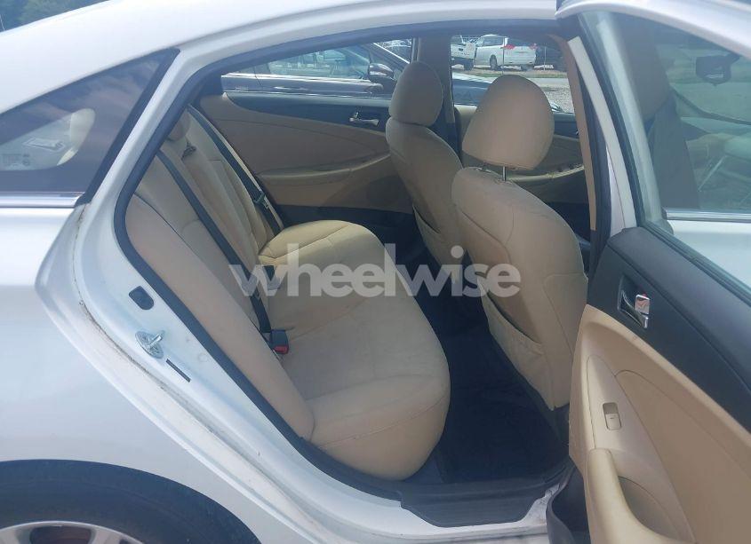 Photo 8 of 2013 Hyundai Sonata GLS (VIN 5NPEB4AC2DH744689)