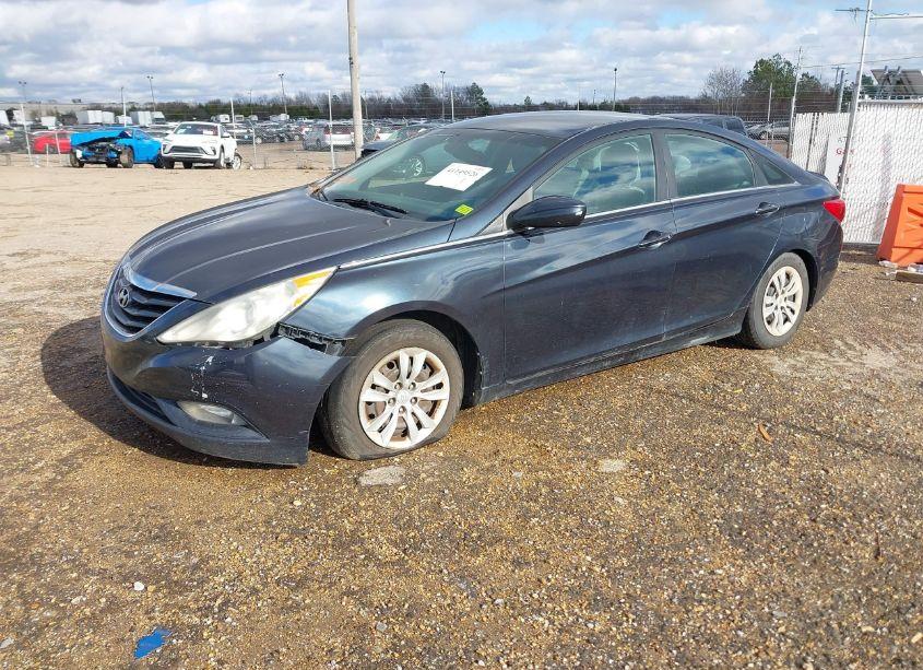 Photo 2 of 2013 Hyundai Sonata GLS (VIN 5NPEB4AC2DH780933)