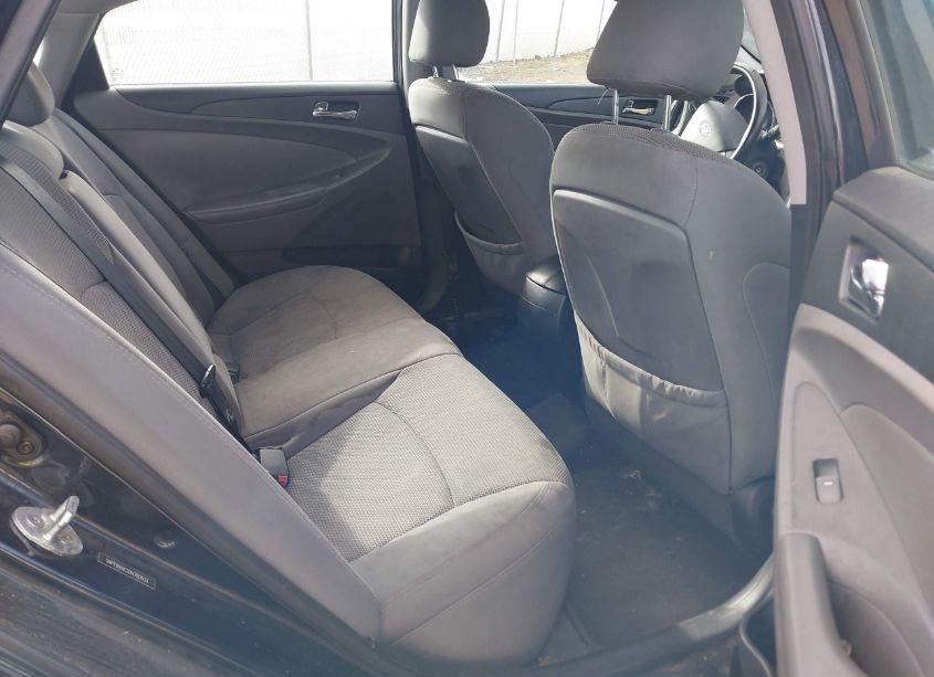 Photo 8 of 2013 Hyundai Sonata GLS (VIN 5NPEB4AC2DH780933)