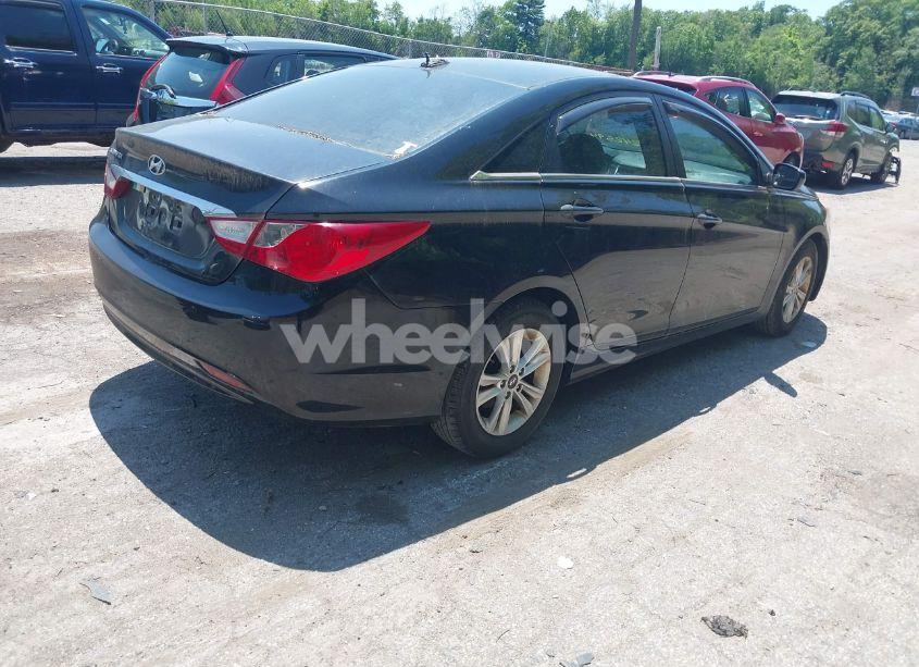 Photo 4 of 2013 Hyundai Sonata GLS (VIN 5NPEB4AC2DH783394)
