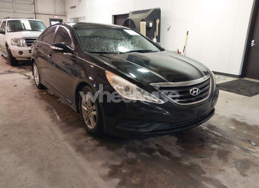 2014 Hyundai Sonata GLS (VIN 5NPEB4AC2EH818517) main photo