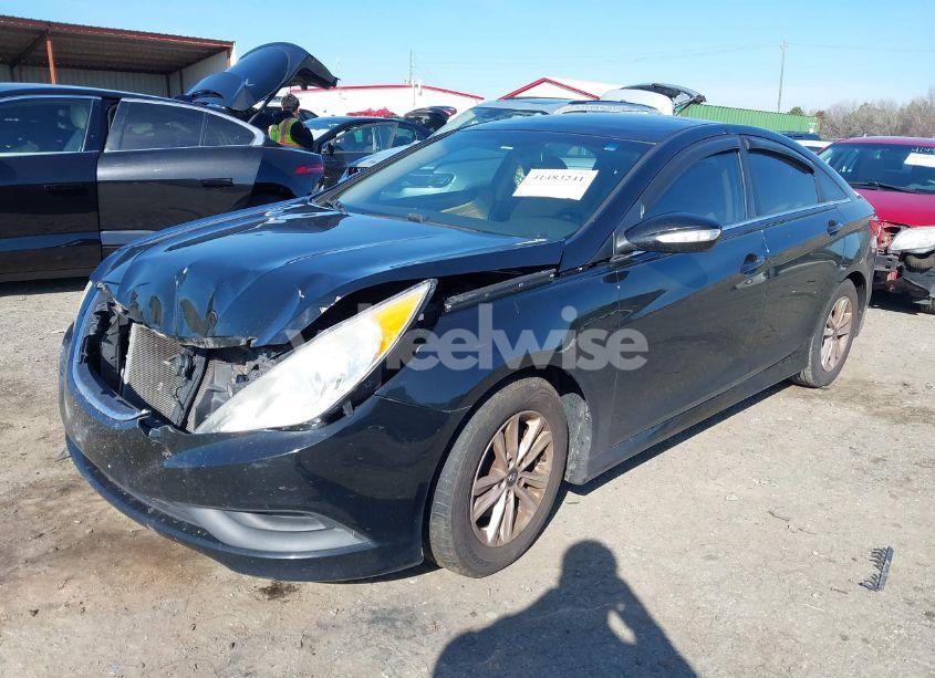 Photo 2 of 2014 Hyundai Sonata GLS (VIN 5NPEB4AC2EH826598)