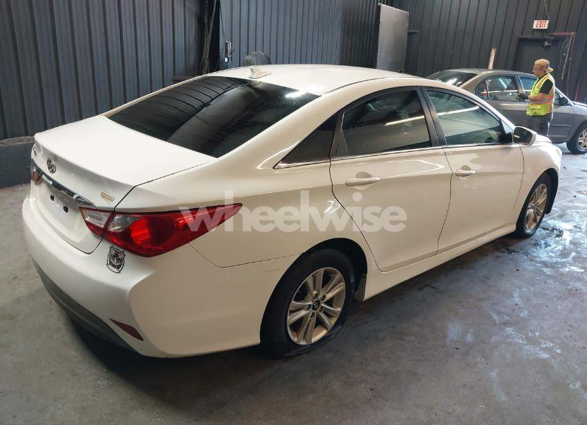 Photo 4 of 2014 Hyundai Sonata GLS (VIN 5NPEB4AC2EH855194)