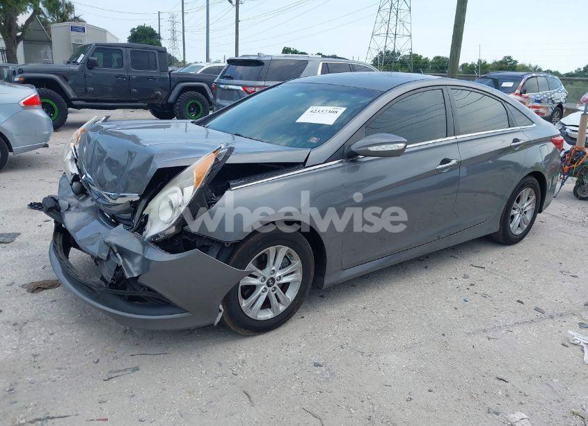 Photo 2 of 2014 Hyundai Sonata GLS (VIN 5NPEB4AC2EH926233)