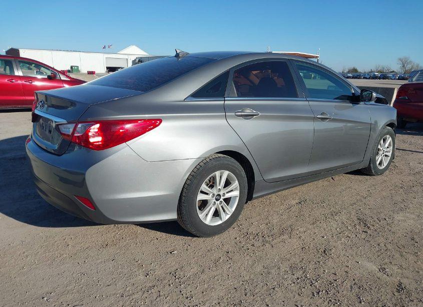 Photo 4 of 2014 Hyundai Sonata GLS (VIN 5NPEB4AC2EH927950)