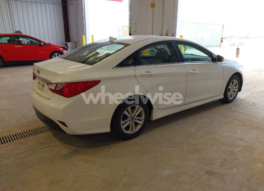 Photo 4 of 2014 Hyundai Sonata GLS (VIN 5NPEB4AC2EH936664)