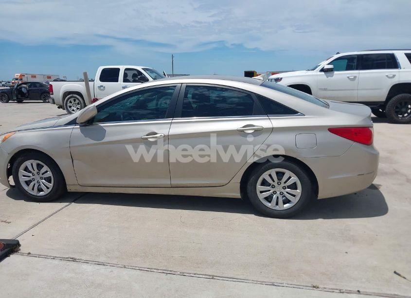 Photo 13 of 2011 Hyundai Sonata GLS (VIN 5NPEB4AC3BH031331)