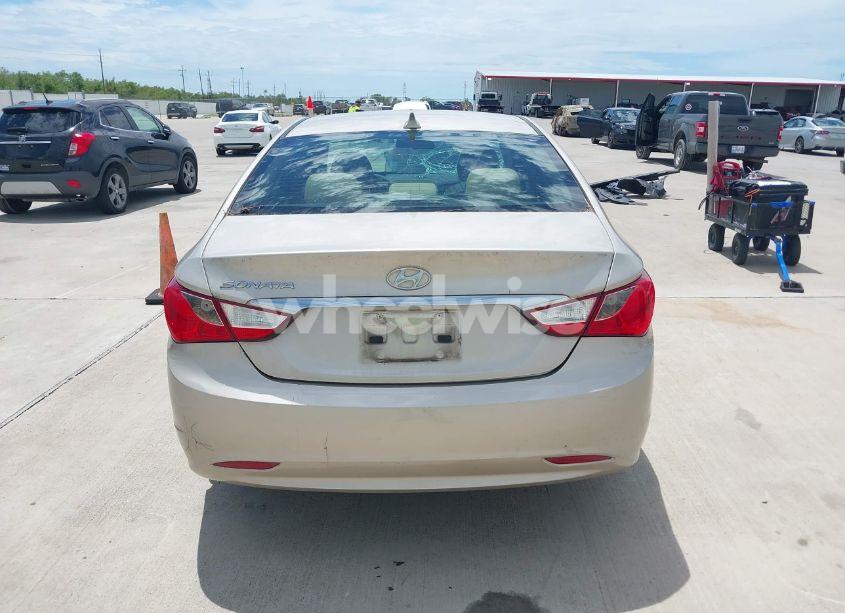 Photo 15 of 2011 Hyundai Sonata GLS (VIN 5NPEB4AC3BH031331)