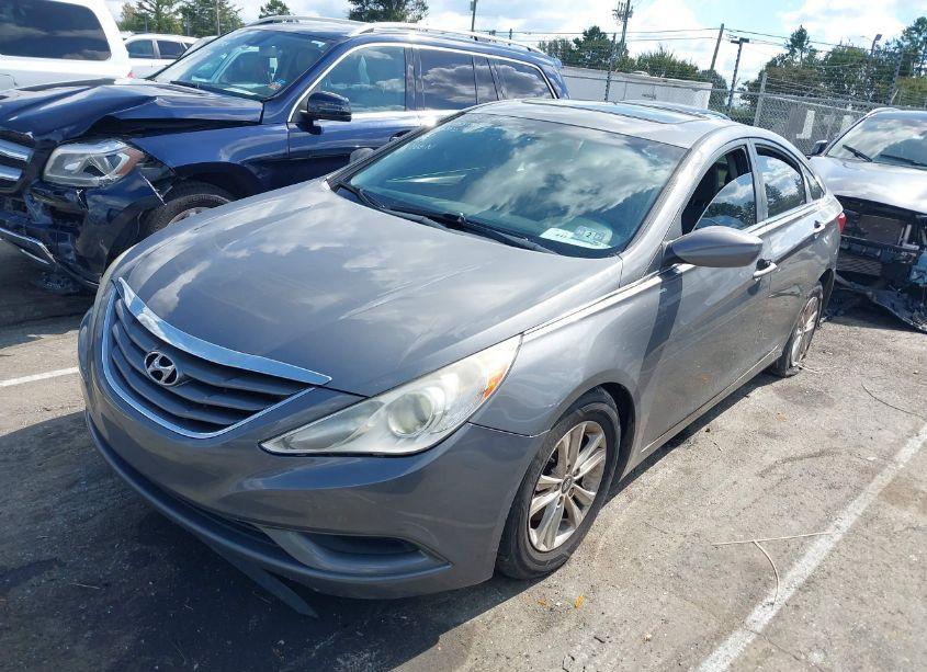 Photo 2 of 2011 Hyundai Sonata GLS (VIN 5NPEB4AC3BH031507)