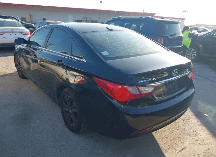 Photo 3 of 2011 Hyundai Sonata GLS (VIN 5NPEB4AC3BH056519)