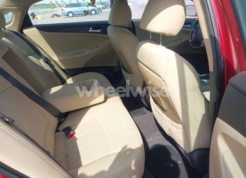 Photo 8 of 2011 Hyundai Sonata GLS (VIN 5NPEB4AC3BH071988)