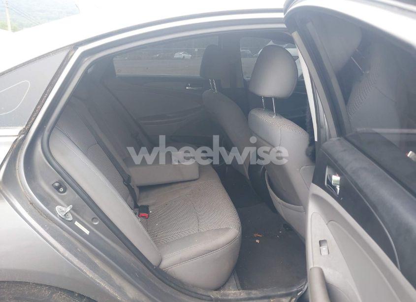 Photo 8 of 2011 Hyundai Sonata GLS (VIN 5NPEB4AC3BH082084)