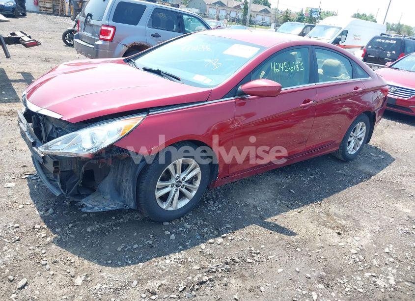 Photo 2 of 2011 Hyundai Sonata GLS (VIN 5NPEB4AC3BH100521)