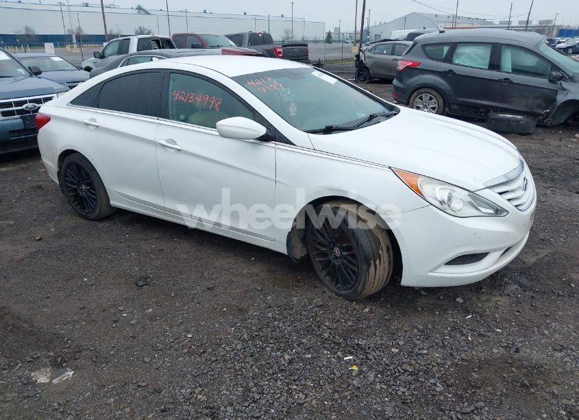 2011 Hyundai Sonata GLS (VIN 5NPEB4AC3BH100602) main photo
