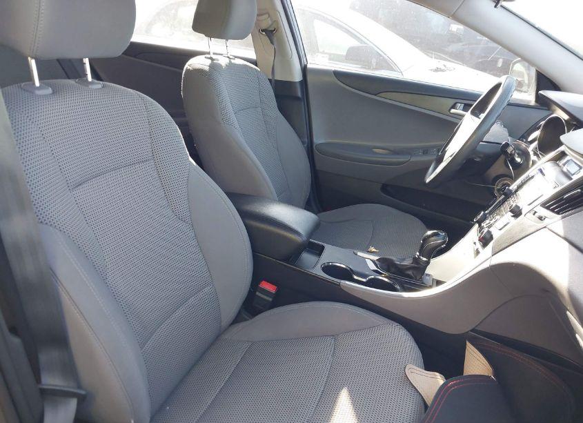 Photo 5 of 2011 Hyundai Sonata GLS (VIN 5NPEB4AC3BH103953)