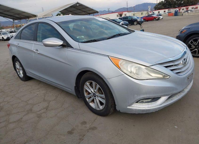 2011 Hyundai Sonata GLS (VIN 5NPEB4AC3BH105850) main photo