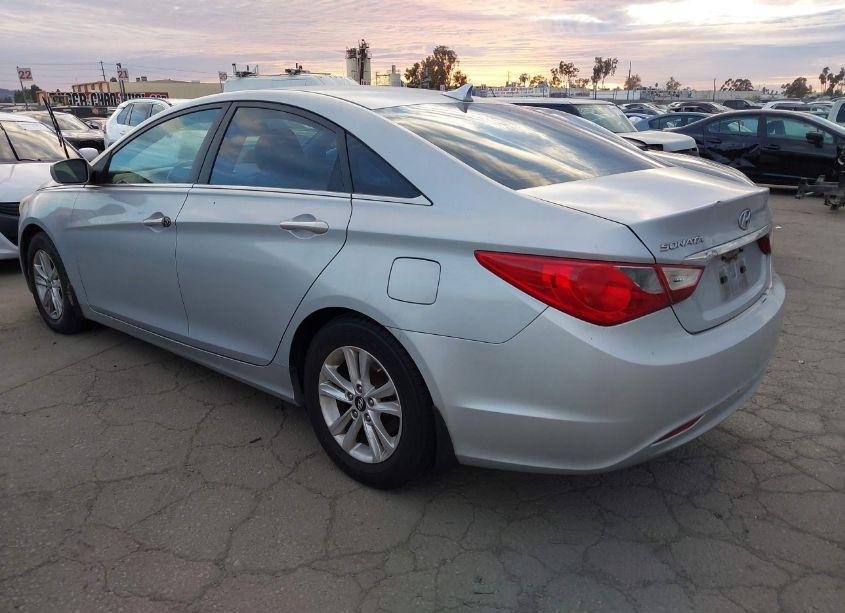 Photo 3 of 2011 Hyundai Sonata GLS (VIN 5NPEB4AC3BH105850)