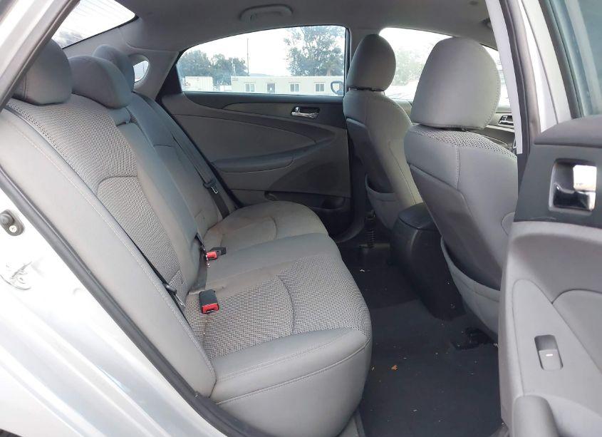 Photo 8 of 2011 Hyundai Sonata GLS (VIN 5NPEB4AC3BH105850)