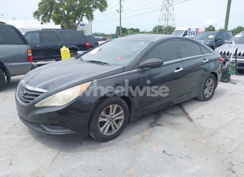 Photo 2 of 2011 Hyundai Sonata GLS (VIN 5NPEB4AC3BH130957)