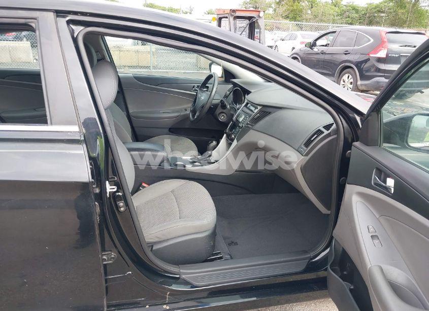 Photo 5 of 2011 Hyundai Sonata GLS (VIN 5NPEB4AC3BH153428)