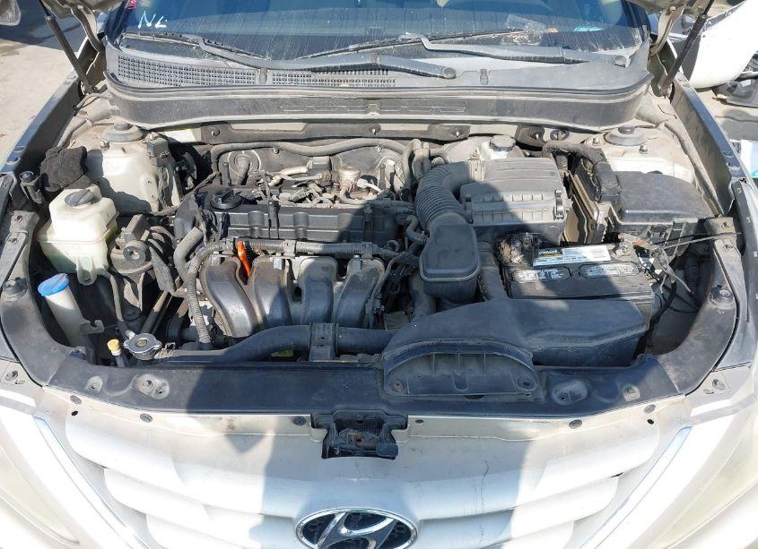Photo 10 of 2011 Hyundai Sonata GLS (VIN 5NPEB4AC3BH154935)