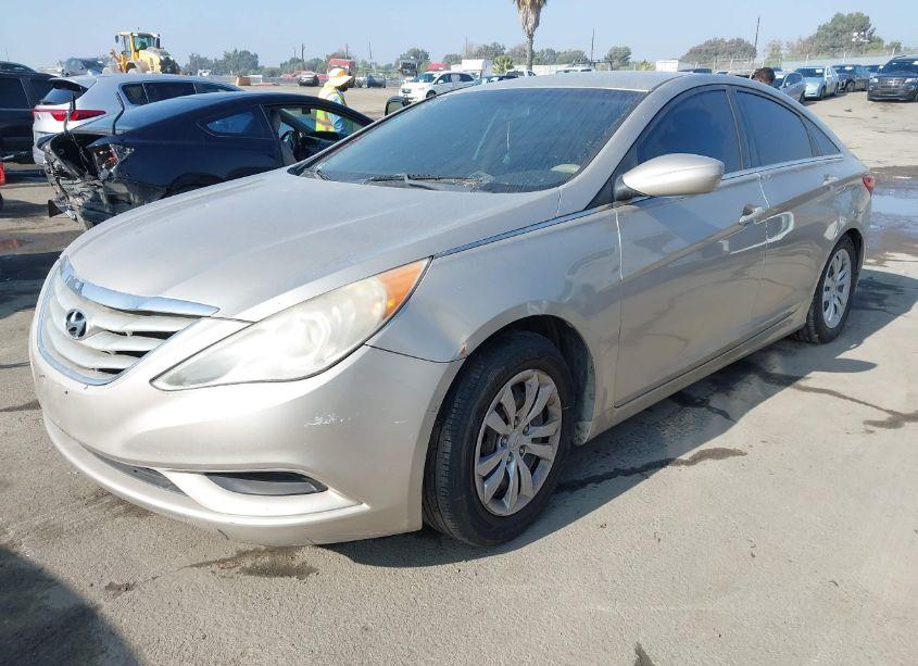 Photo 2 of 2011 Hyundai Sonata GLS (VIN 5NPEB4AC3BH154935)