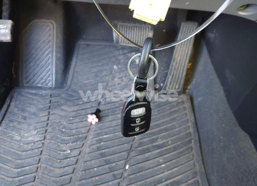 Photo 11 of 2011 Hyundai Sonata GLS (VIN 5NPEB4AC3BH155793)