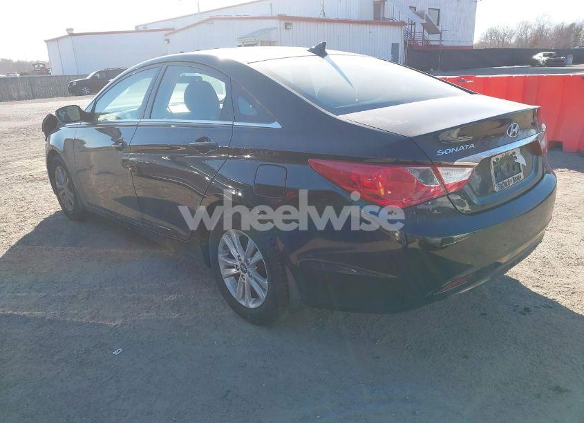 Photo 3 of 2011 Hyundai Sonata GLS (VIN 5NPEB4AC3BH155793)