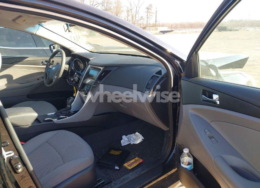 Photo 5 of 2011 Hyundai Sonata GLS (VIN 5NPEB4AC3BH155793)