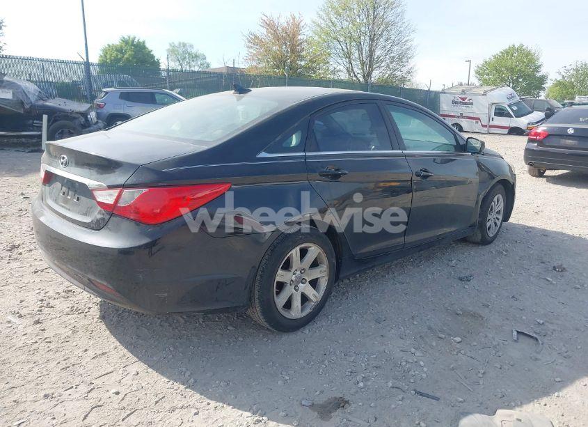 Photo 4 of 2011 Hyundai Sonata GLS (VIN 5NPEB4AC3BH158080)