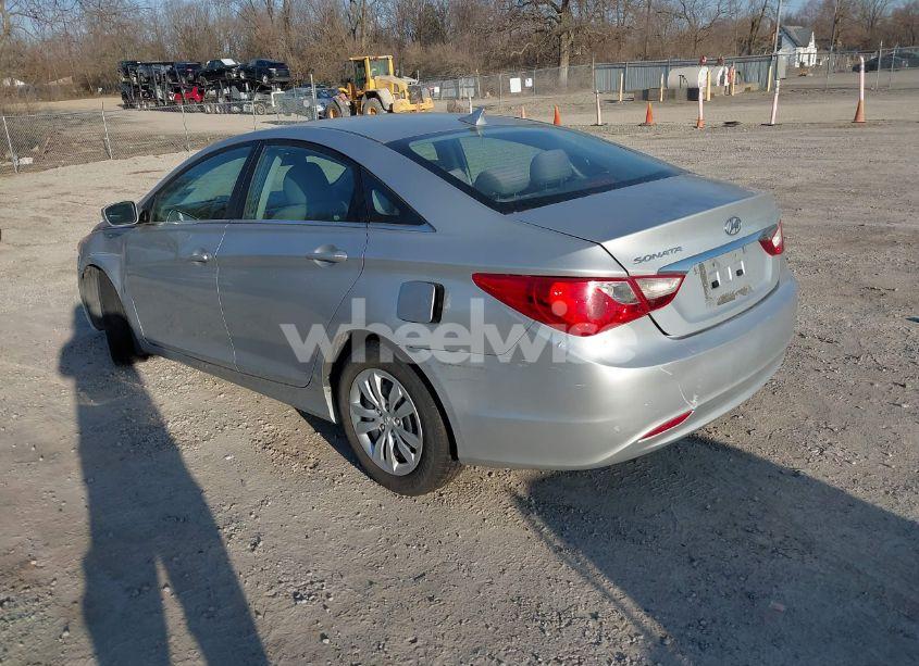 Photo 3 of 2011 Hyundai Sonata GLS (VIN 5NPEB4AC3BH182153)