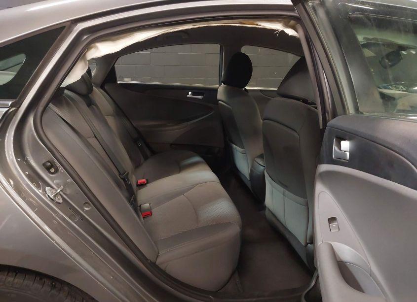 Photo 8 of 2011 Hyundai Sonata GLS (VIN 5NPEB4AC3BH183724)