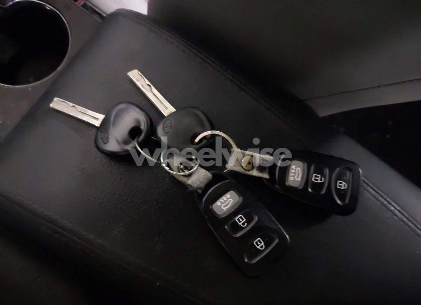 Photo 11 of 2011 Hyundai Sonata GLS (VIN 5NPEB4AC3BH189958)