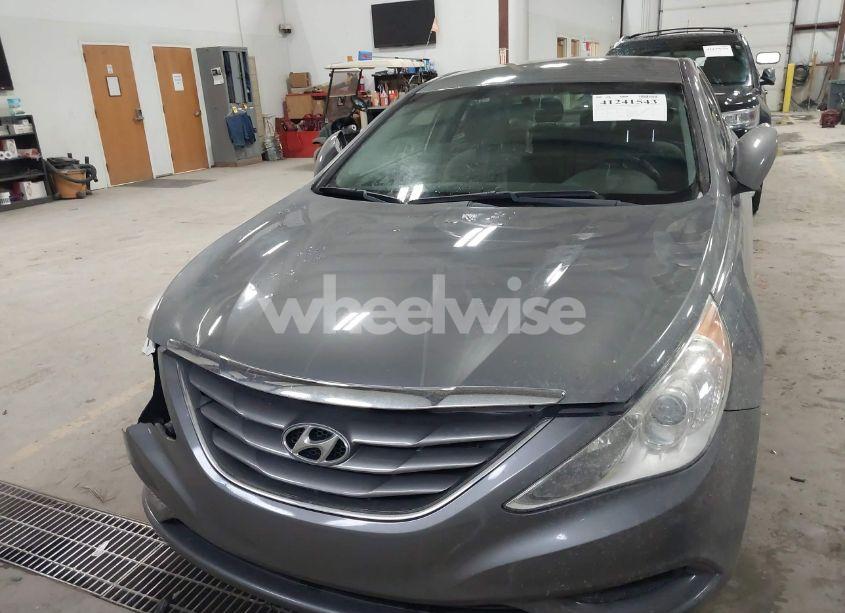 Photo 12 of 2011 Hyundai Sonata GLS (VIN 5NPEB4AC3BH189958)