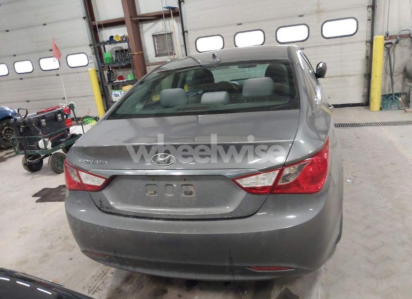 Photo 16 of 2011 Hyundai Sonata GLS (VIN 5NPEB4AC3BH189958)