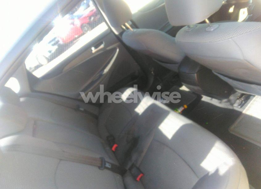 Photo 8 of 2011 Hyundai Sonata GLS (VIN 5NPEB4AC3BH218827)