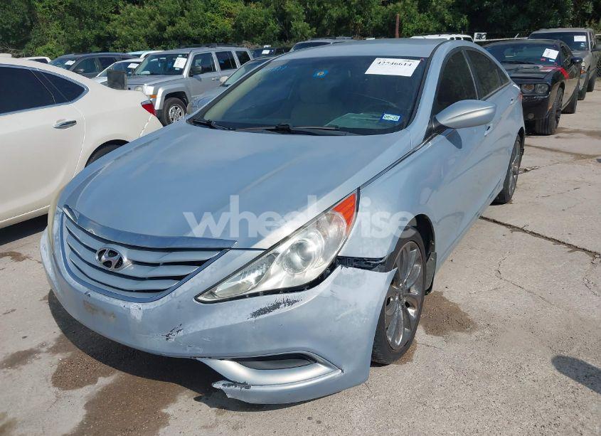 Photo 2 of 2011 Hyundai Sonata GLS (VIN 5NPEB4AC3BH250063)