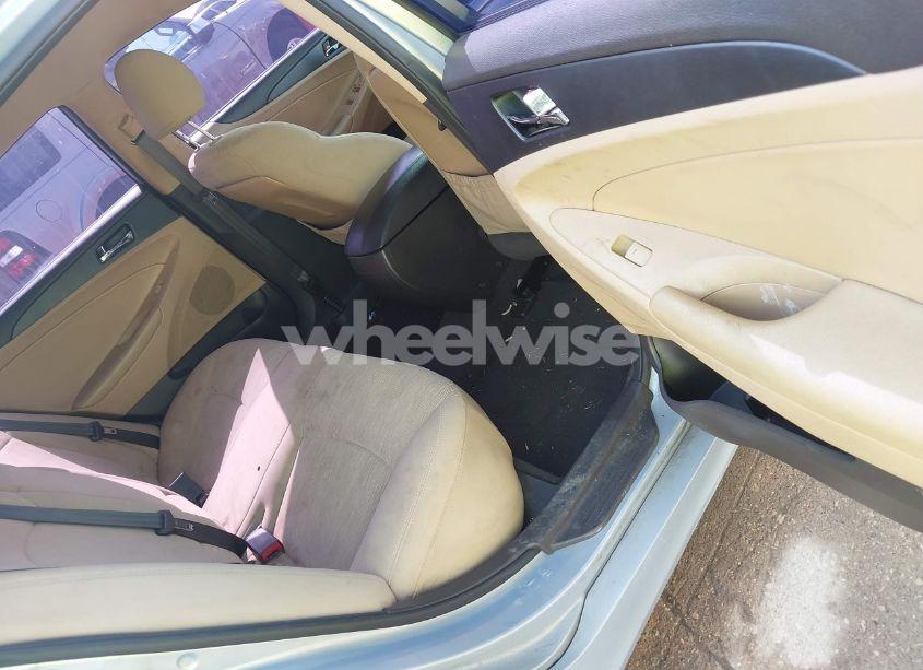 Photo 8 of 2011 Hyundai Sonata GLS (VIN 5NPEB4AC3BH250063)