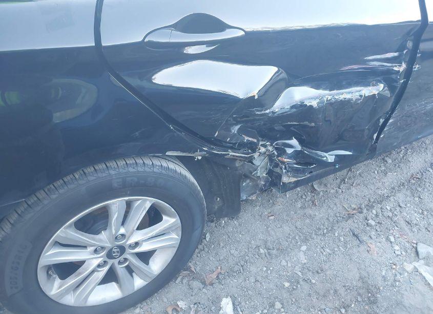 Photo 12 of 2011 Hyundai Sonata GLS (VIN 5NPEB4AC3BH251214)